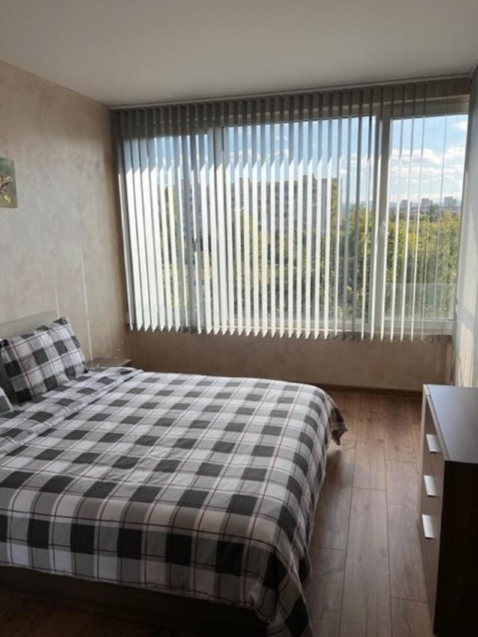 комфорт, близо до летището Apartment Sofia